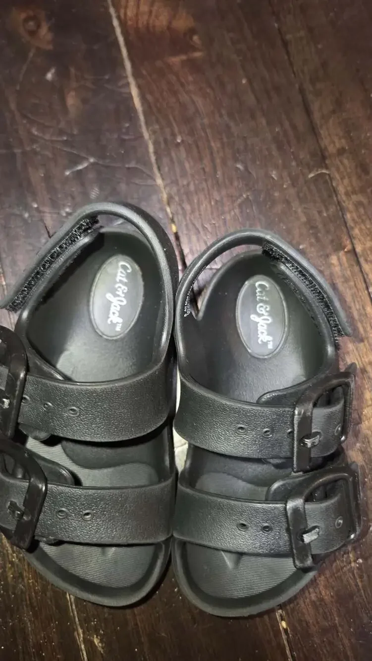 Cat & Jack Black Double Buckle EVA Sandals Toddler Size 5